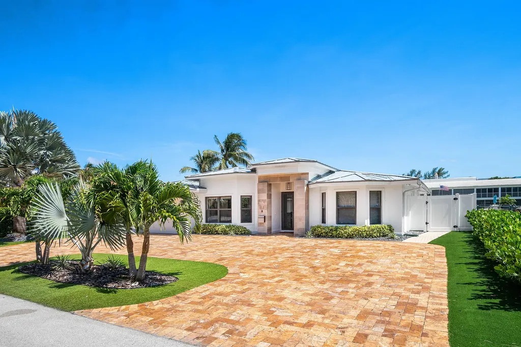 680 NE Harbour Drive Boca Raton FL 33431