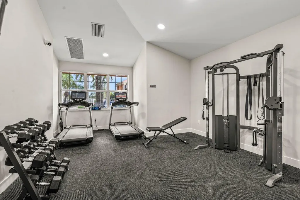 6900 SW 39th Street Davie FL 33314