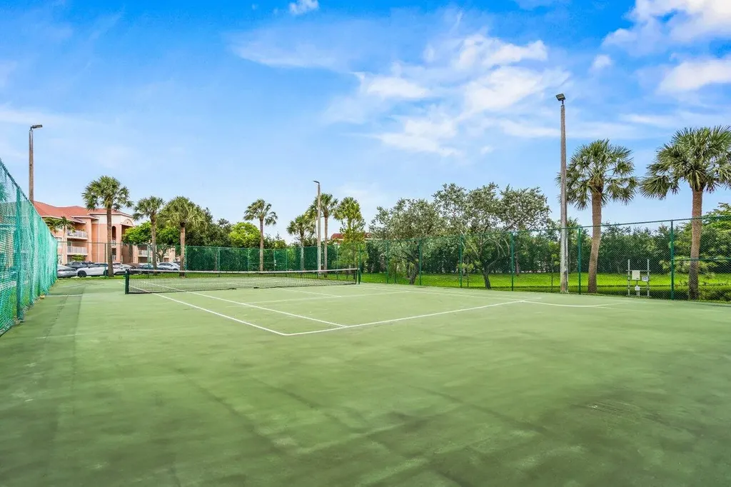 6900 SW 39th Street Davie FL 33314