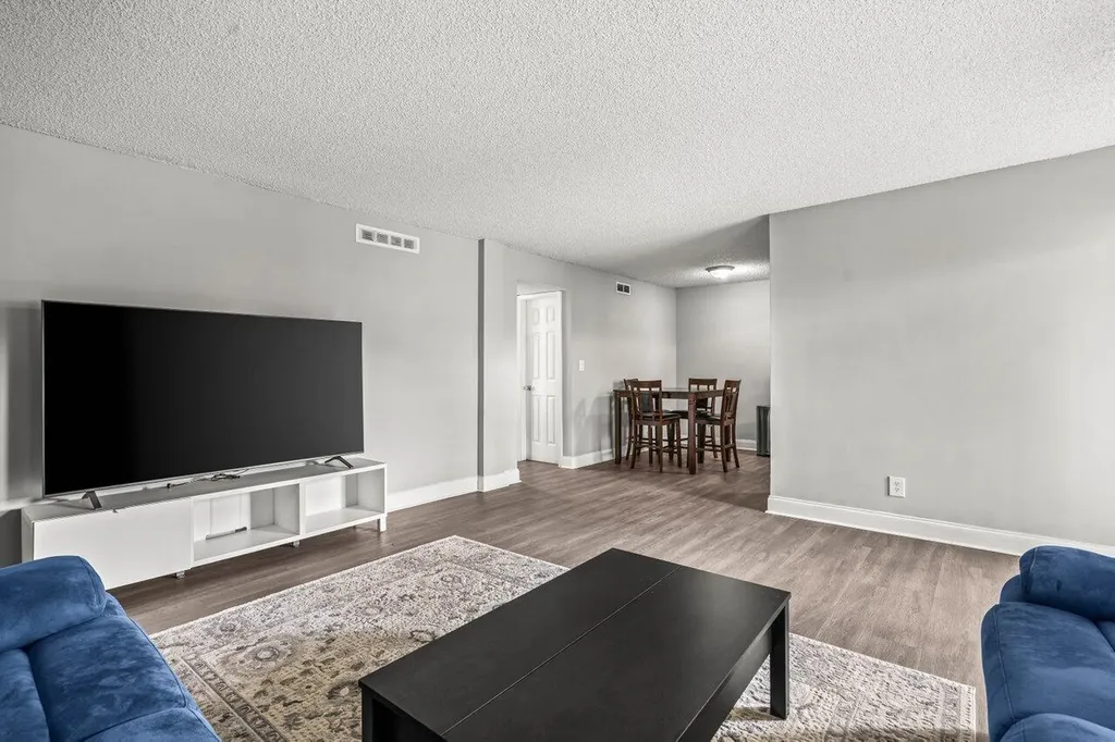 6900 SW 39th Street Davie FL 33314