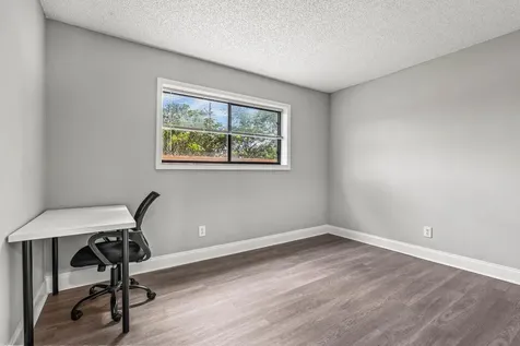 6900 SW 39th Street Davie FL 33314