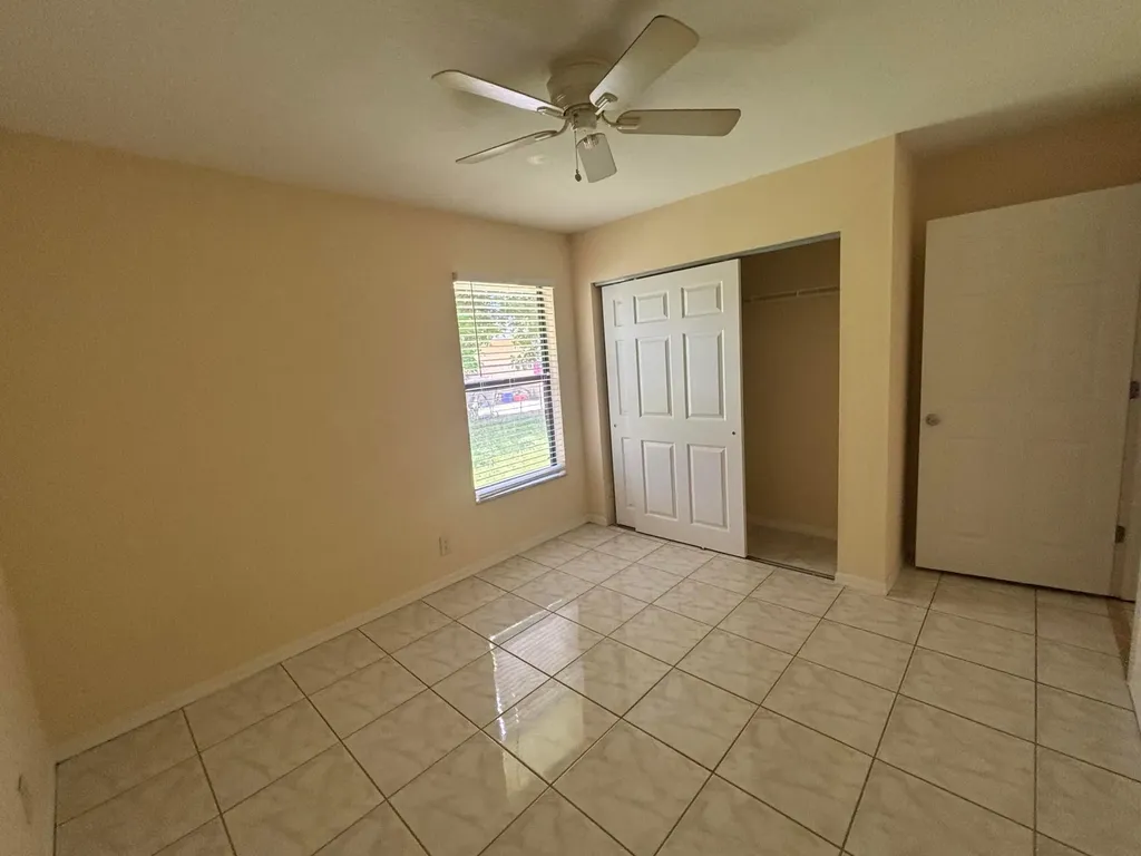 1563 40th Street West Palm Beach FL 33407