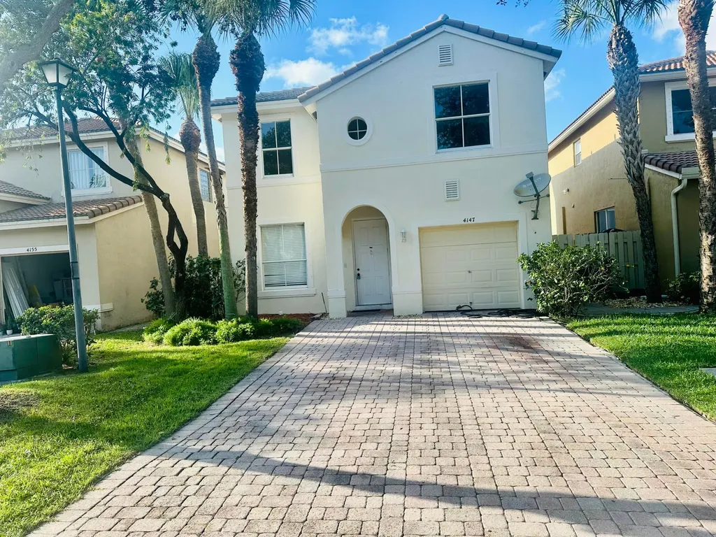 4147 Meade Way West Palm Beach FL 33409