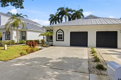 10725 Pelican Drive Wellington FL 33414