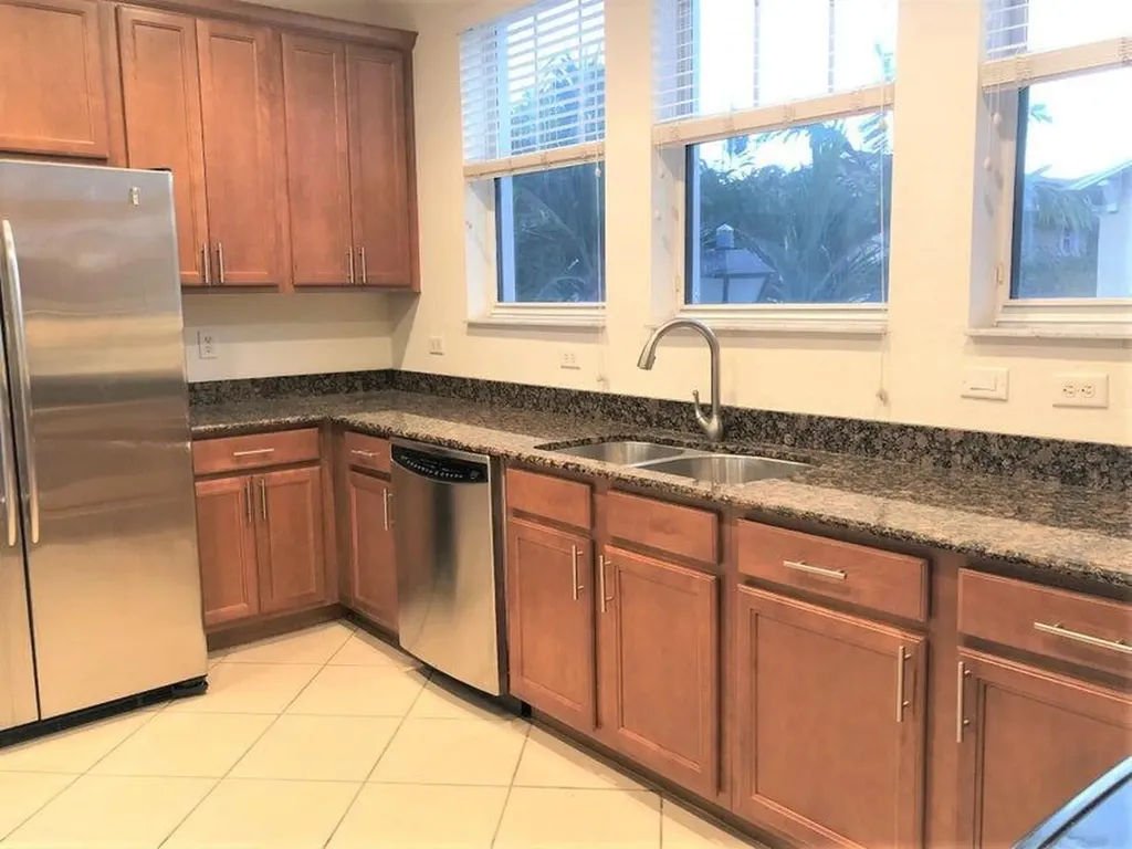 810 Marina Del Ray Lane West Palm Beach FL 33401