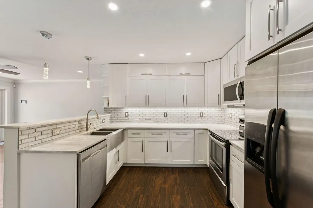 1660 NE 31st Court Pompano Beach FL 33064