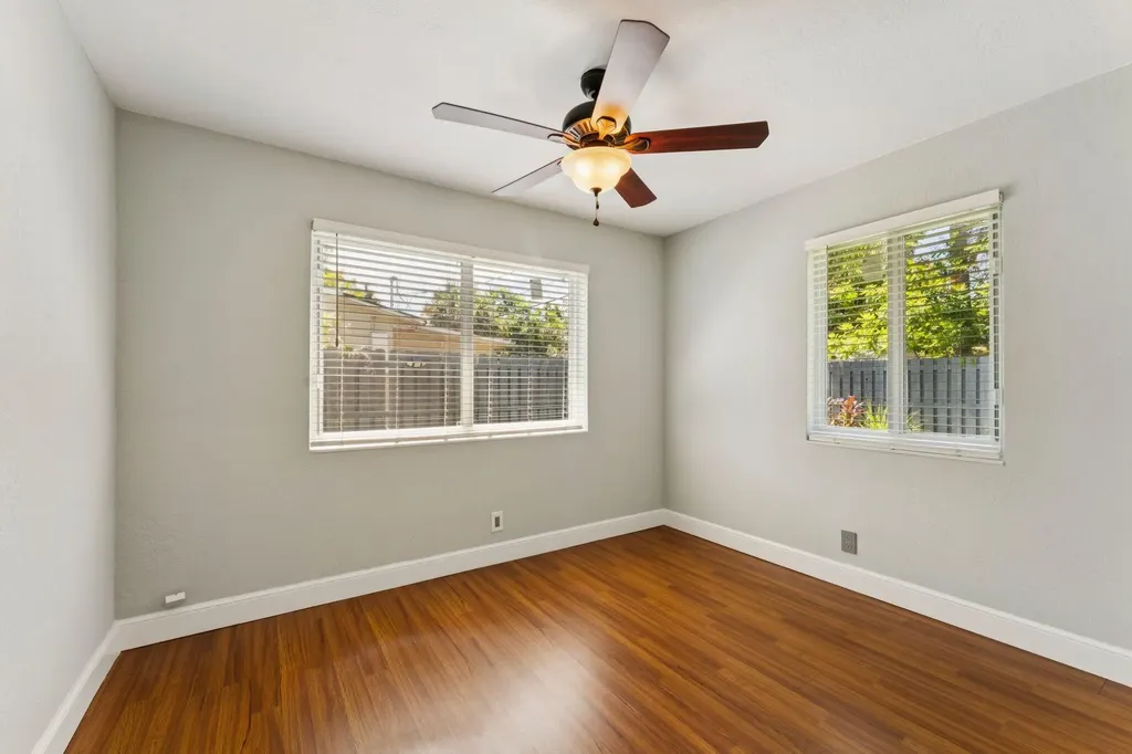 1660 NE 31st Court Pompano Beach FL 33064