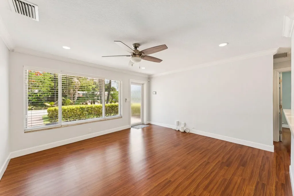 1660 NE 31st Court Pompano Beach FL 33064