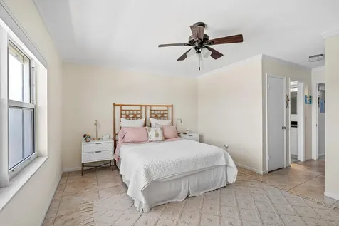 231 E Lantana Road Lantana FL 33462