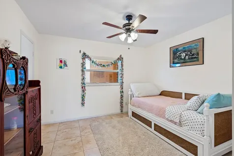 231 E Lantana Road Lantana FL 33462