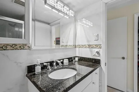 231 E Lantana Road Lantana FL 33462