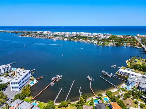 231 E Lantana Road Lantana FL 33462