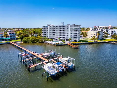 231 E Lantana Road Lantana FL 33462