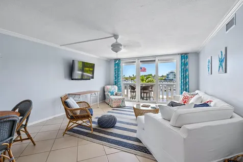 231 E Lantana Road Lantana FL 33462