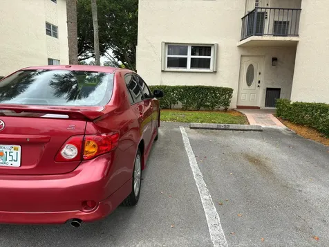 9820 S Hollybrook Lake Drive Pembroke Pines FL 33025