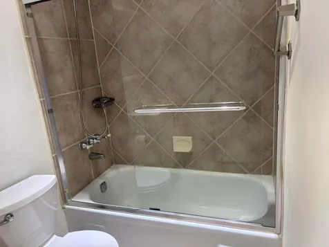 9820 S Hollybrook Lake Drive Pembroke Pines FL 33025