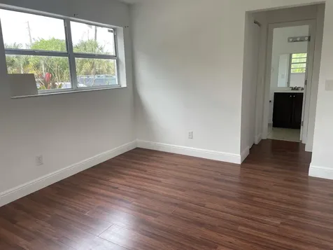 1990 SW 9th Street Fort Lauderdale FL 33312