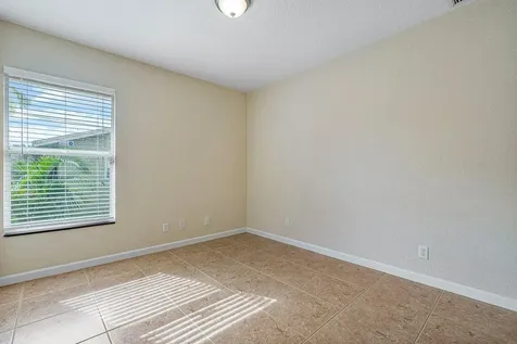 5592 1st Road Lake Worth FL 33467