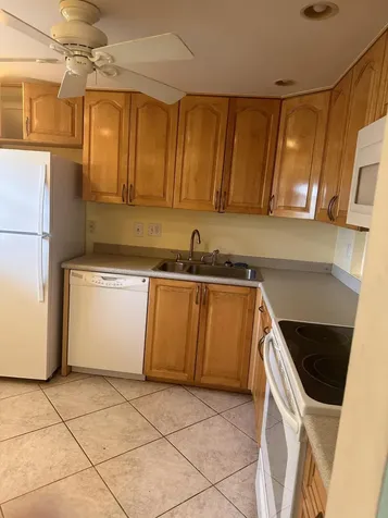 3090 Holiday Springs Boulevard Margate FL 33063