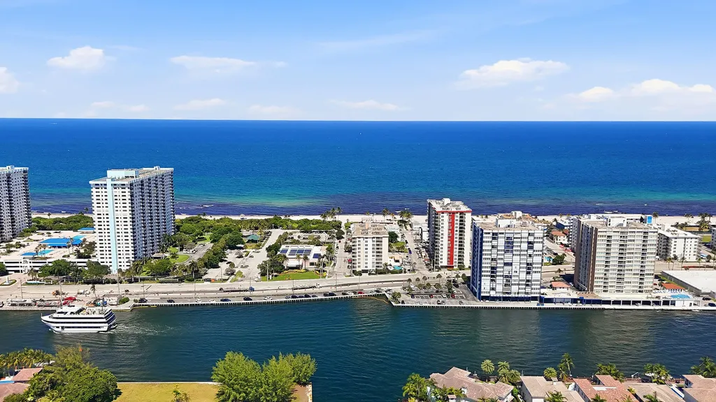 1401 S Ocean Drive Hollywood FL 33019