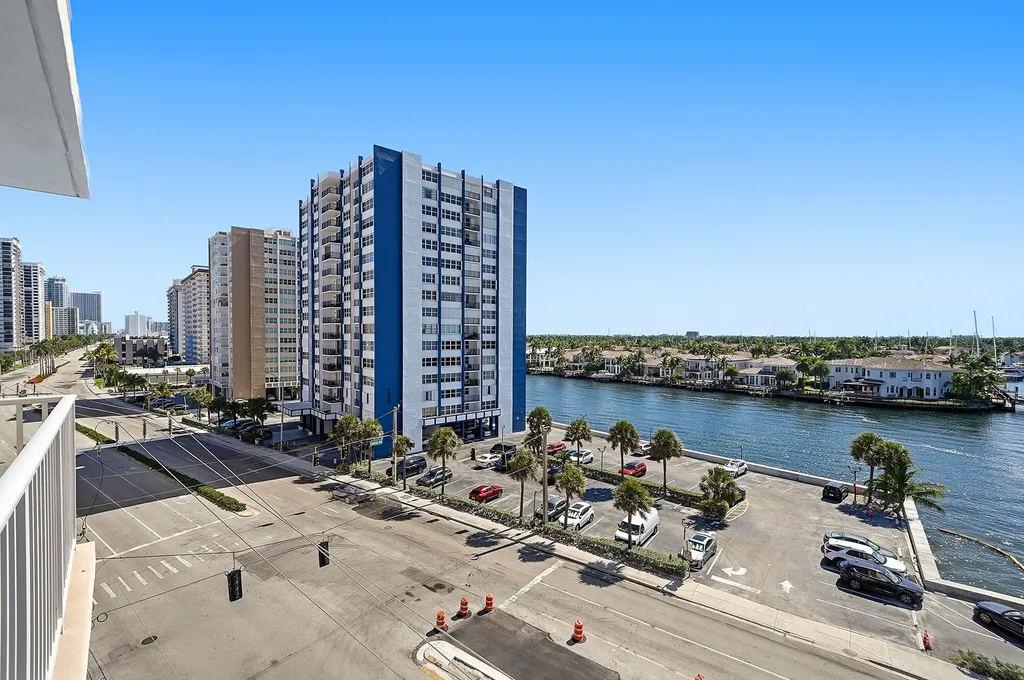 1401 S Ocean Drive Hollywood FL 33019