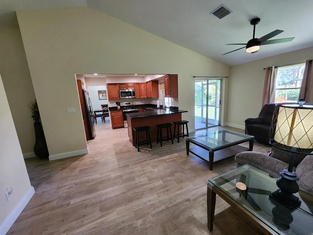 1750 Primrose Lane Wellington FL 33414