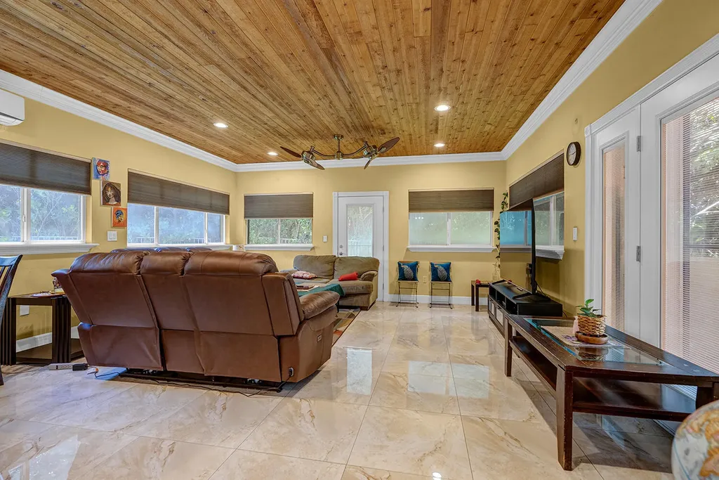 8020 NW 70th Avenue Parkland FL 33067