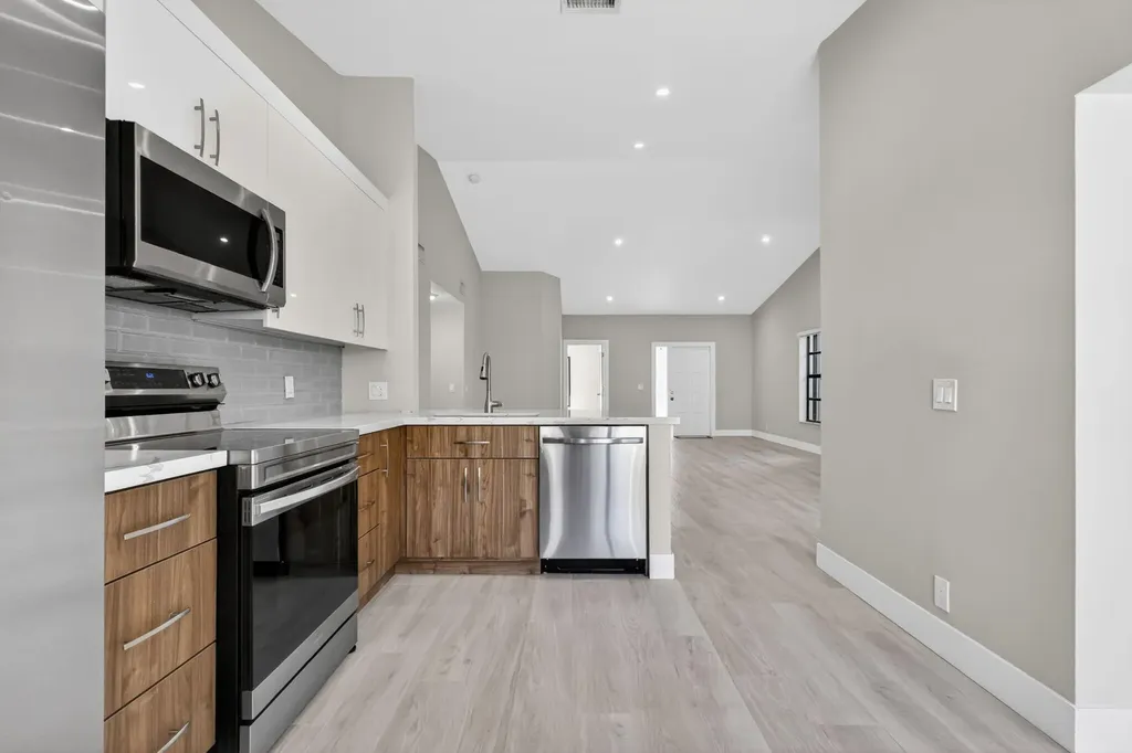 9983 Watermill Circle Boynton Beach FL 33437