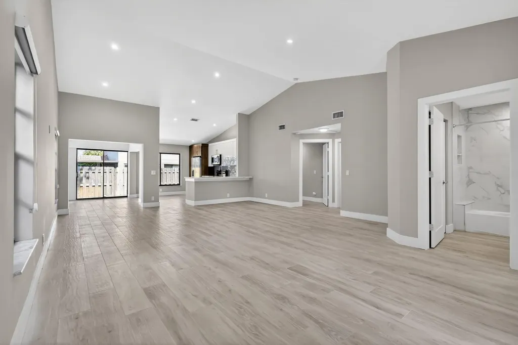 9983 Watermill Circle Boynton Beach FL 33437