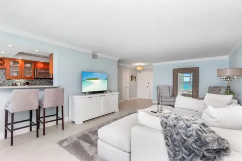 1620 S Ocean Boulevard Lauderdale By The Sea FL 33062