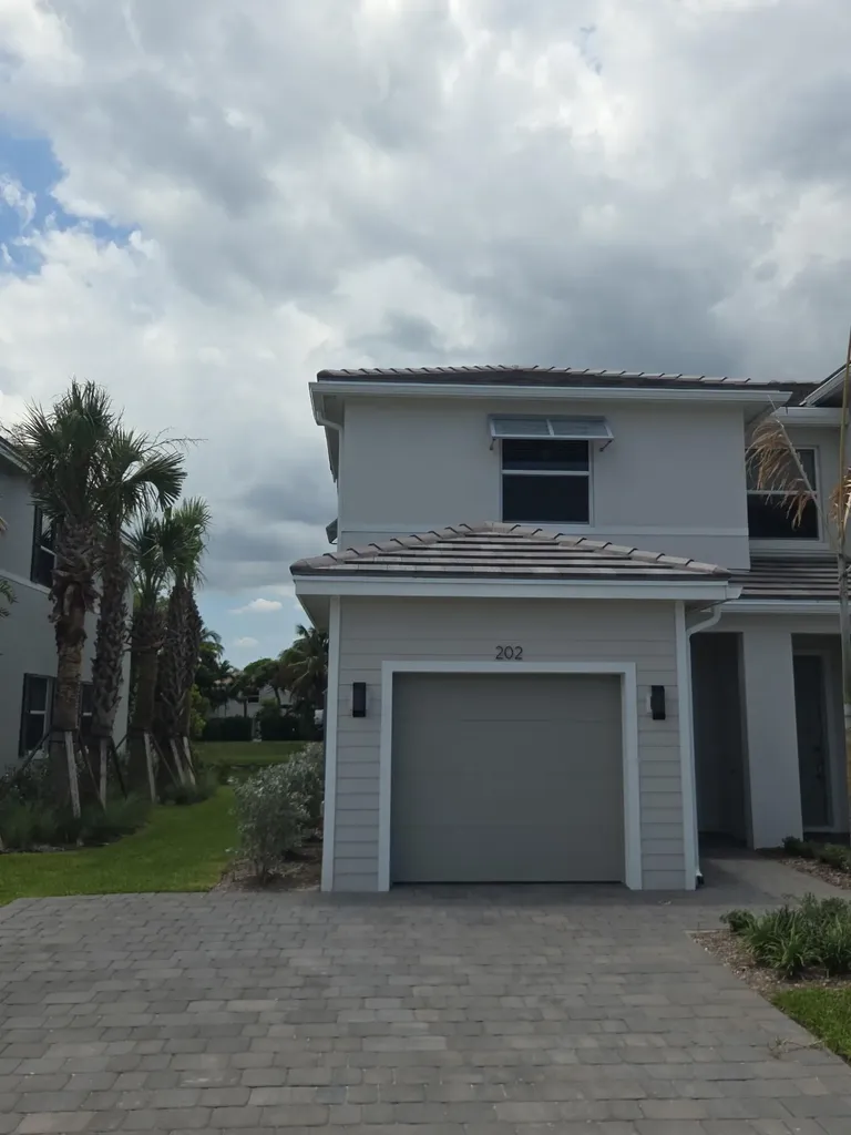 202 Lakeside Landing Drive Royal Palm Beach FL 33411