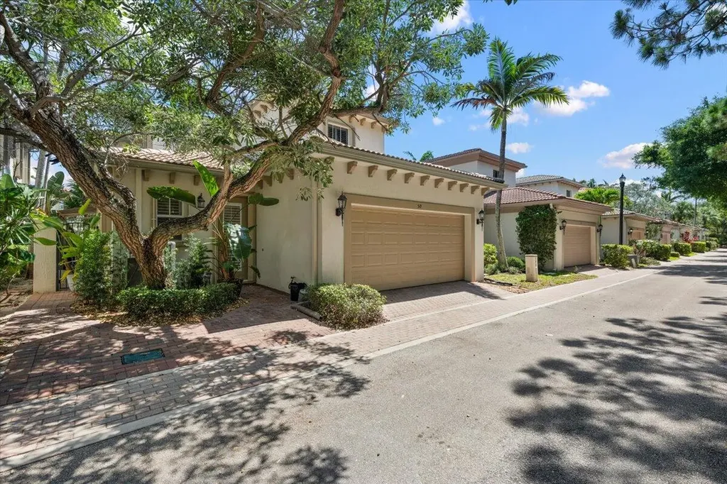 50 Stoney Drive Palm Beach Gardens FL 33410