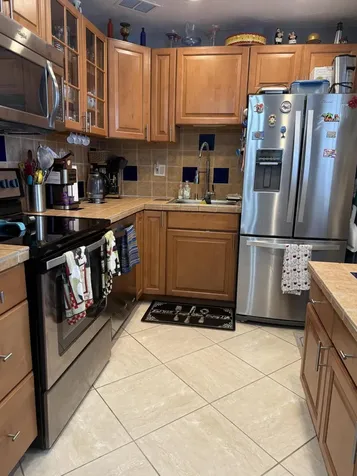 462 Normandy J Delray Beach FL 33484