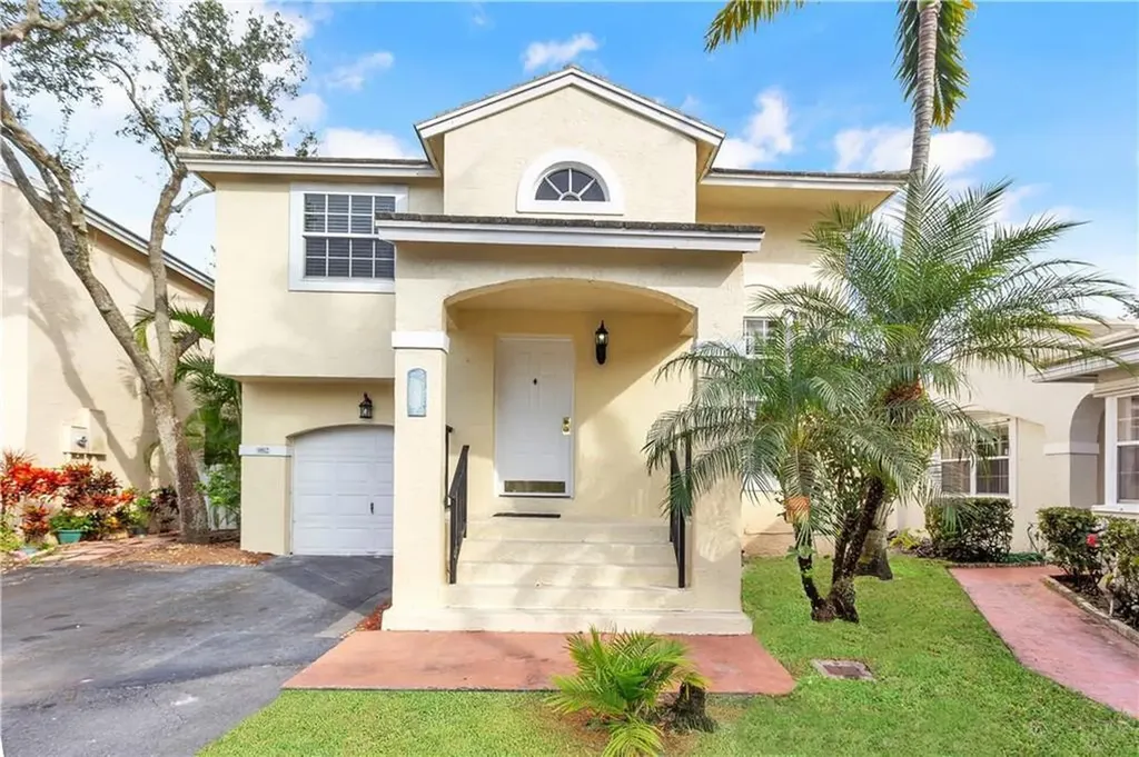9812 NW 9th Court Plantation FL 33324