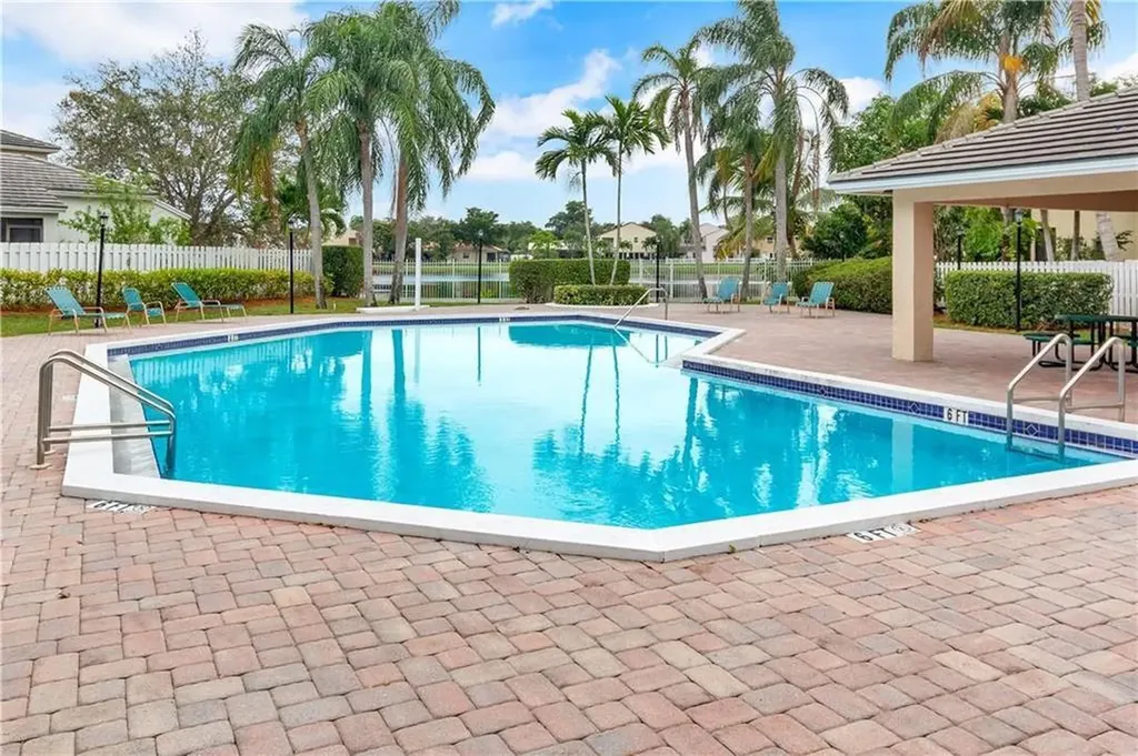 9812 NW 9th Court Plantation FL 33324