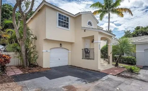 9812 NW 9th Court Plantation FL 33324