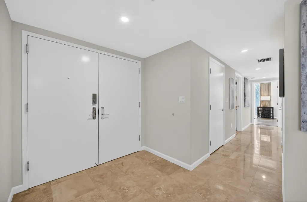 45 Hendricks Isle Fort Lauderdale FL 33301