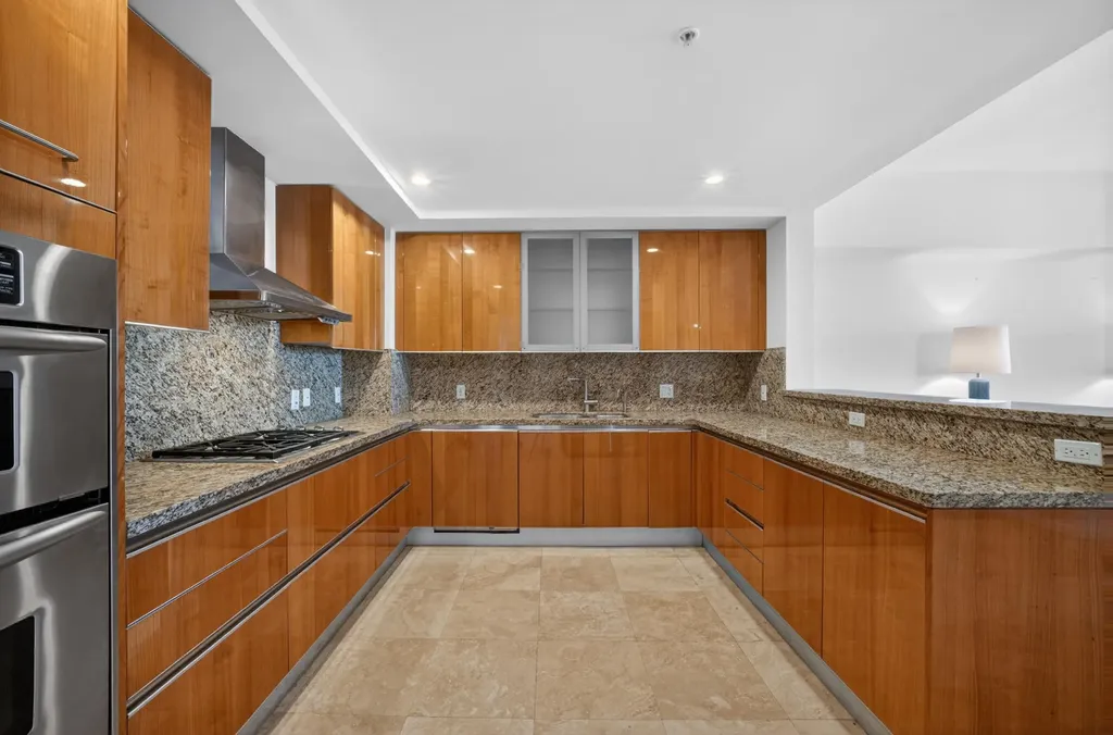 45 Hendricks Isle Fort Lauderdale FL 33301