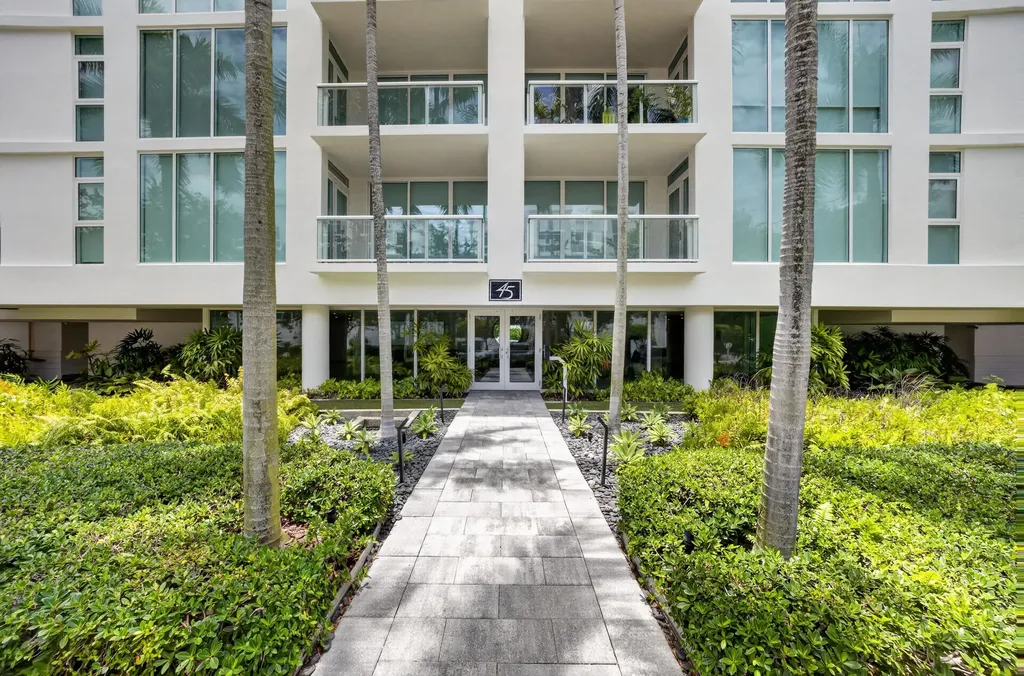 45 Hendricks Isle Fort Lauderdale FL 33301