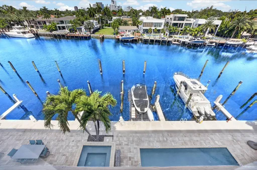 45 Hendricks Isle Fort Lauderdale FL 33301