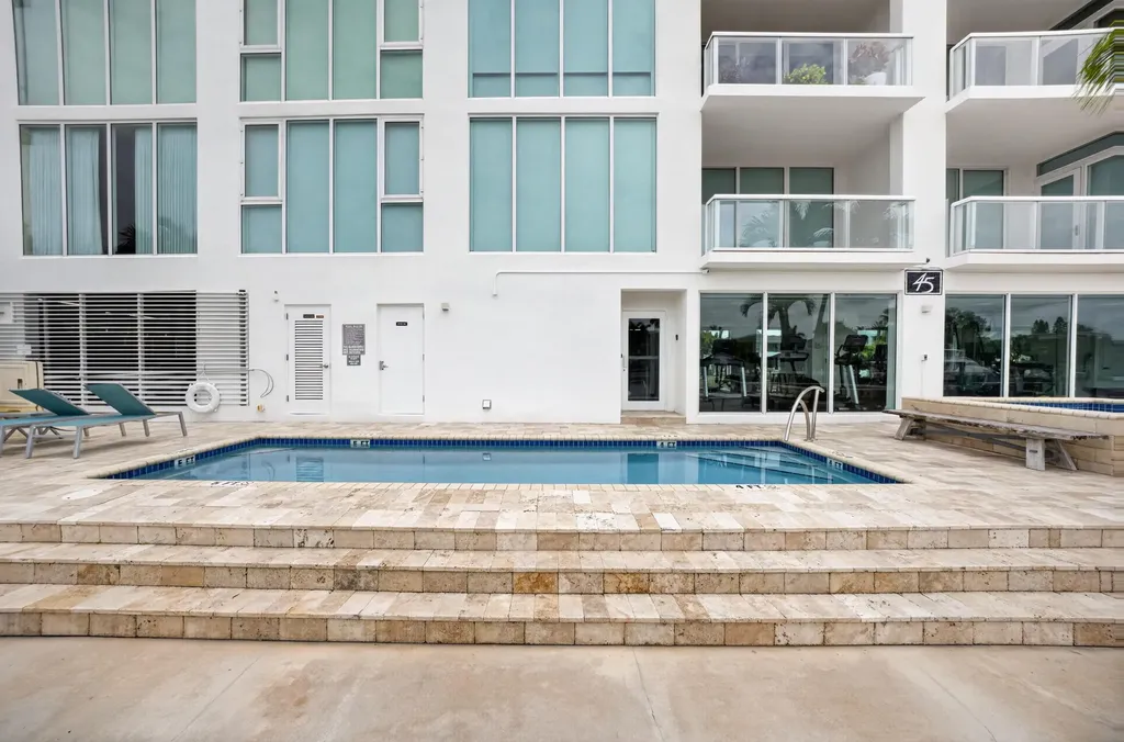 45 Hendricks Isle Fort Lauderdale FL 33301