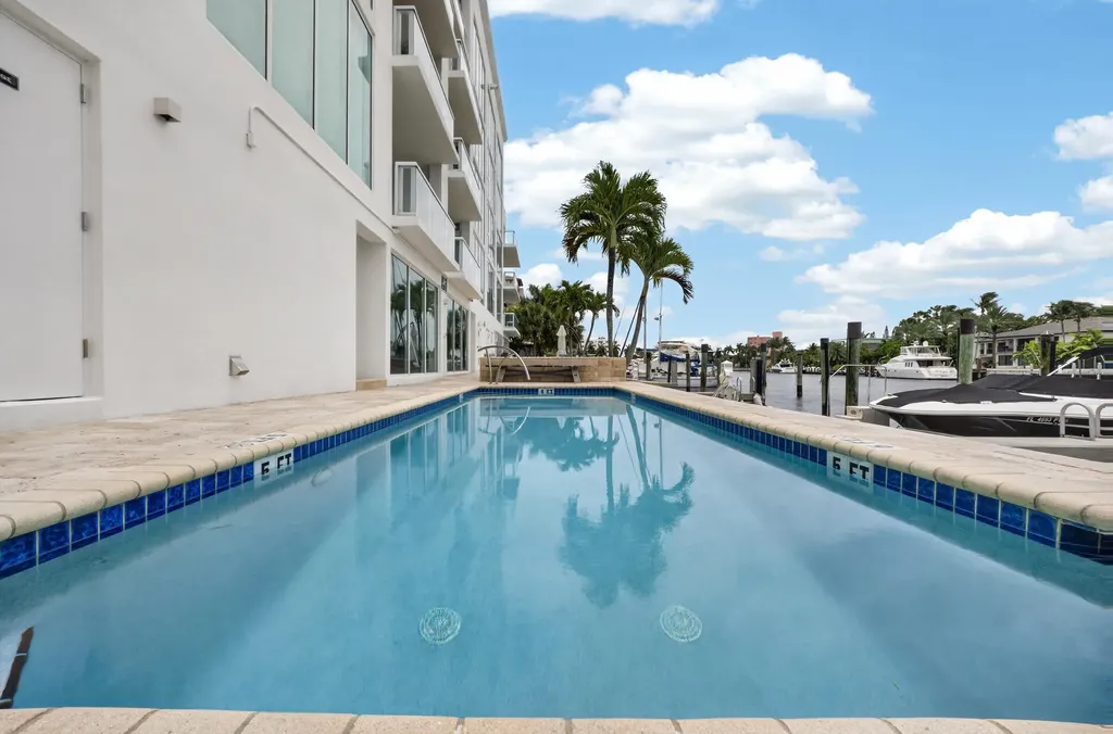 45 Hendricks Isle Fort Lauderdale FL 33301
