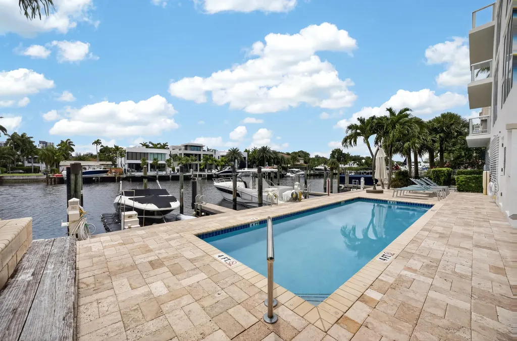 45 Hendricks Isle Fort Lauderdale FL 33301