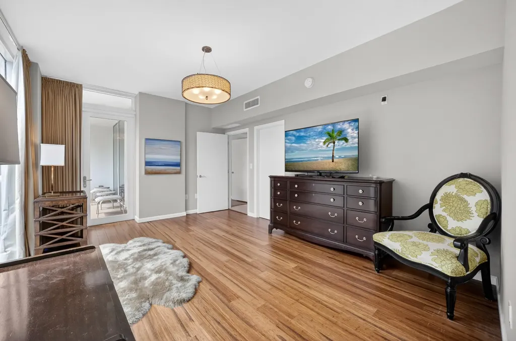 45 Hendricks Isle Fort Lauderdale FL 33301