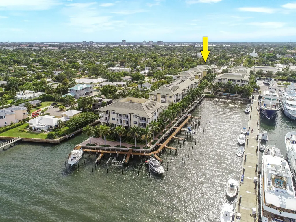 3940 N Flagler Drive West Palm Beach FL 33407