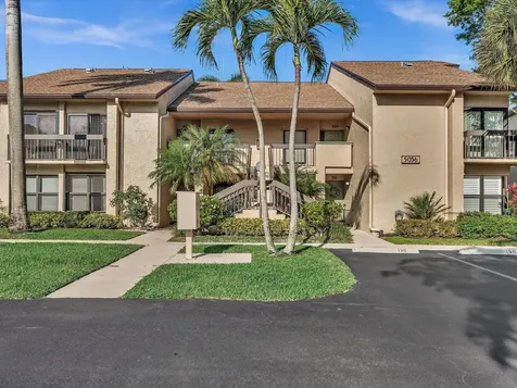 5056 Oakhill Lane Delray Beach FL 33484