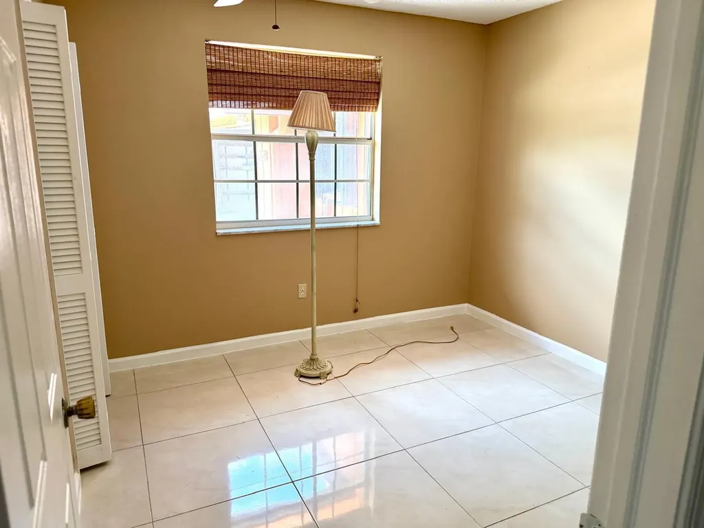 1235 Rowayton Circle Wellington FL 33414