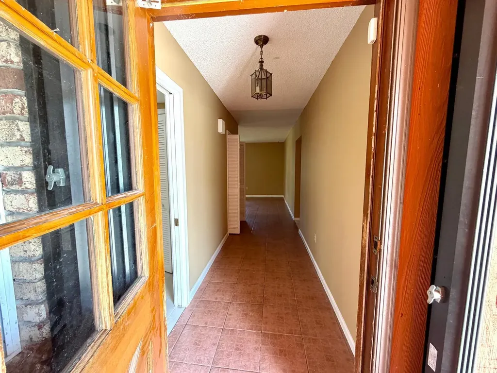 1235 Rowayton Circle Wellington FL 33414