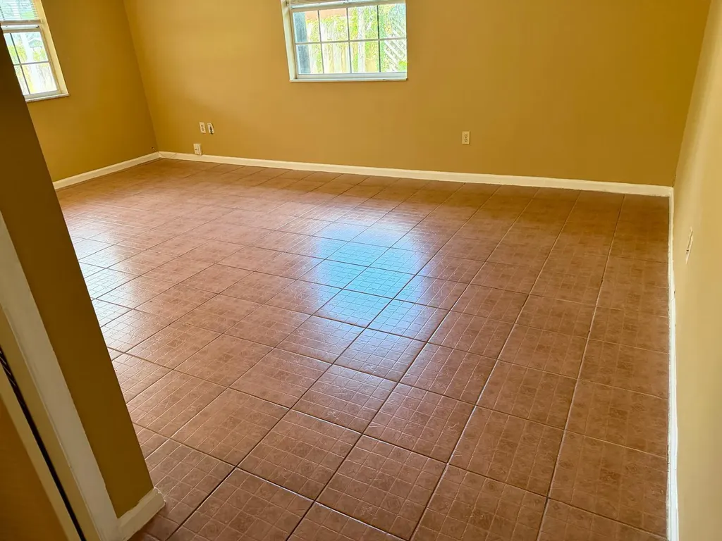 1235 Rowayton Circle Wellington FL 33414