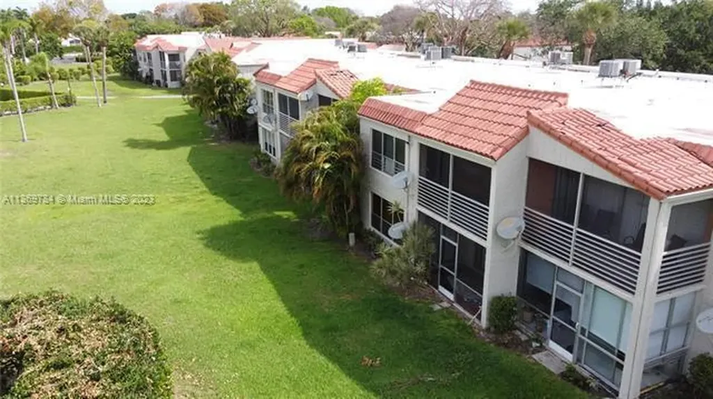 7355 Woodmont Terrace Tamarac FL 33321